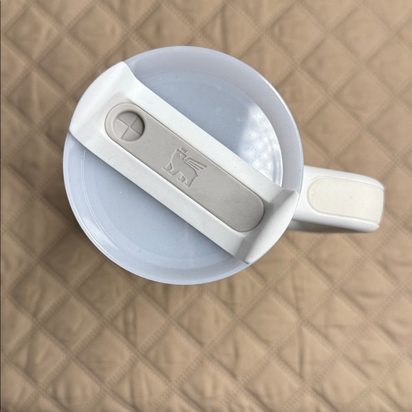 NWT Stanley 30 oz Quencher H2.O FlowState Tumbler - Picture 3 of 5